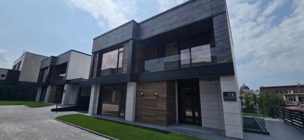 Casă Privată, Chișinău, Moldova